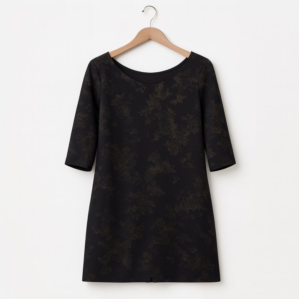 LE CHATEAU | Black & Gold Zip-Up Back Dress - 20 inches PTP